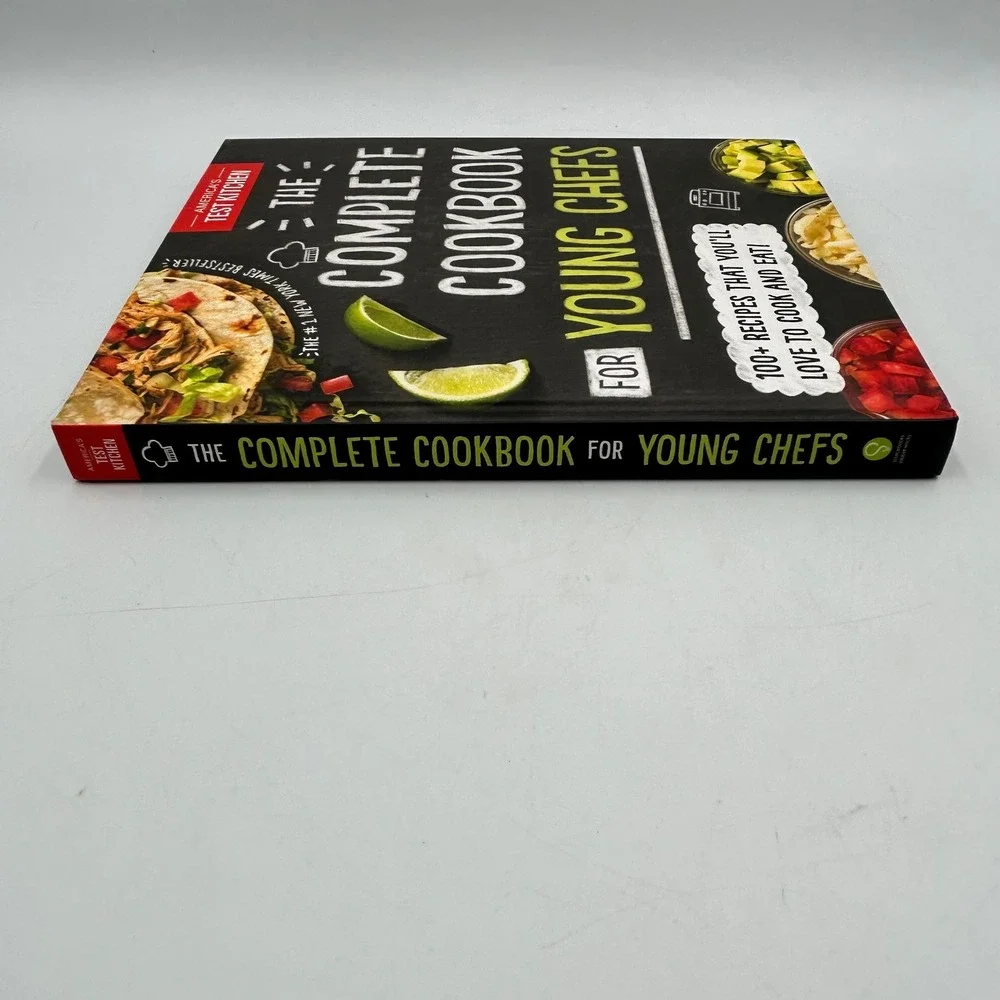 The Complete Cookbook For Young Chefs Hardcover 100+ Recipes EUC